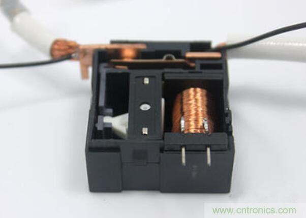 磁保持继电器选用和作用说明 磁保持继电器选用和作用说明