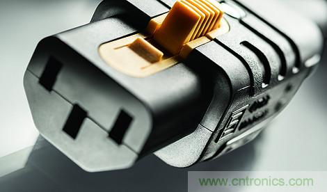 SCHURTER推出第一个带有V型锁的可重连IEC设备插座