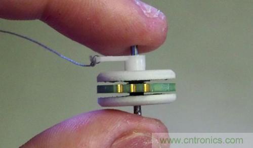 使用PCB绕线作为电磁线圈的轴向磁通电动机 使用PCB绕线作为电磁线圈的轴向磁通电动机