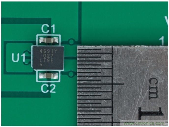3.6V롢˫·µModuleѹѹ3mm × 4mmСߴΪÿͨṩ2A