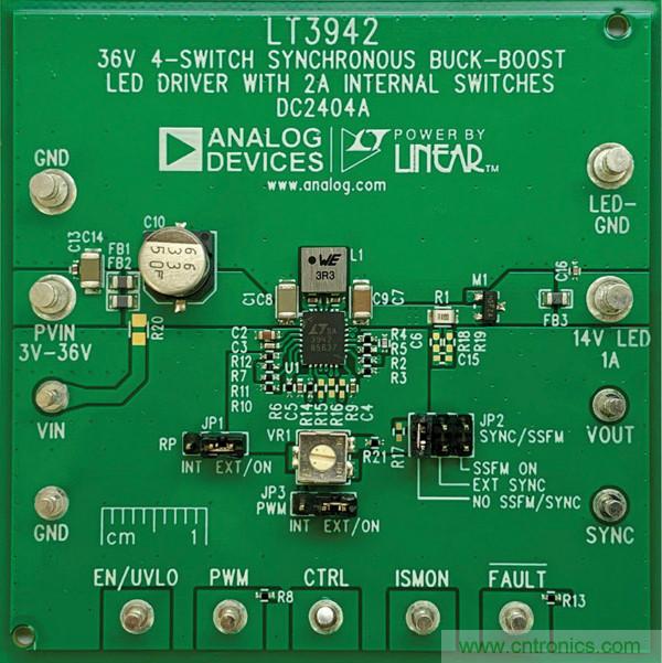 采用2MHz单芯片降压-升压DC-DC转换器和LED驱动器消除PCB空间受限的困扰