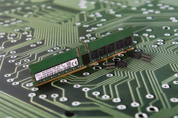 SK海力士确认今年下半年开始量产DDR5内存颗粒