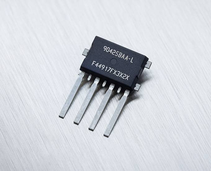 Melexis震撼推出双芯片堆叠式磁传感器MLX90425和MLX90426