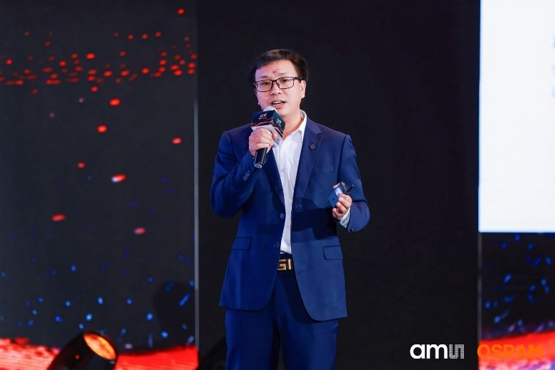 光显技术新突破：艾迈斯欧司朗OSTAR光源赋能零跑C11 AR-HUD