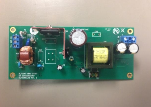 双倍功率输出，30mW待机功耗！大联大友尚65W方案重新定义电源性能