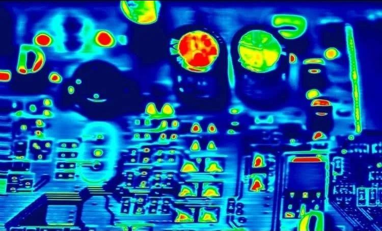 多层 PCB 的热应力分析