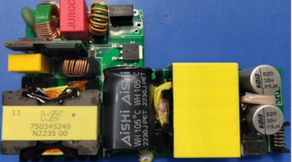 大联大友尚集团推出基于ST产品的140W USB PD3.1快充方案
