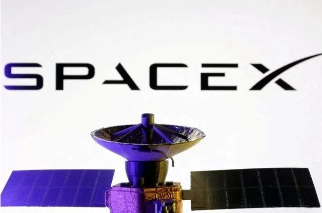 产能满载印证需求！群创获SpaceX订单，重塑芯片封装格局
