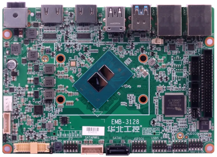 从无人机到智能机器人：华北工控EMB-3128以工业级可靠性拓展AI边界