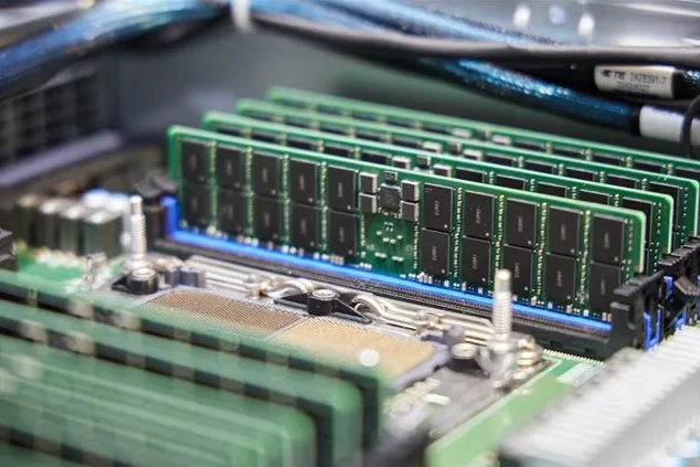 双重打击！存储成本飙升或致PC价格大涨、配置缩水