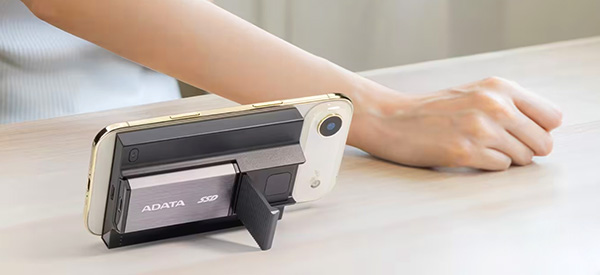 一机双用!威刚SR800打破功能边界,硬盘充电宝完美融合 一机双用!威刚SR800打破功能边界,硬盘充电宝完美融合