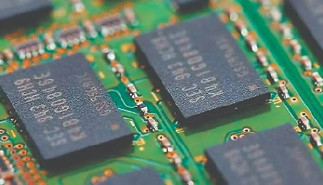 三星、海力士齐发声：全球存储芯片缺货将延续至2028年后