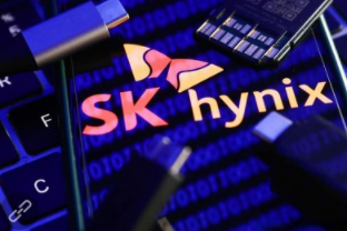 存储巨头SK海力士的狂欢:季度利润同比增62%,明年产能已全部售罄 存储巨头SK海力士的狂欢:季度利润同比增62%,明年产能已全部售罄