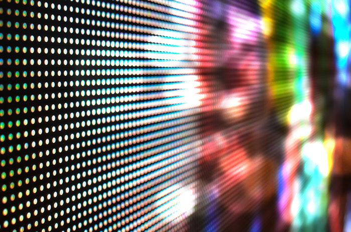 显示革命倒计时：中国手机厂商锁定2028，MicroLED时代真的要来了